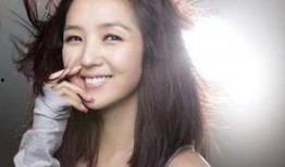 娱乐大爆料何洁简介视频,娱乐大爆料中的璀璨星辉